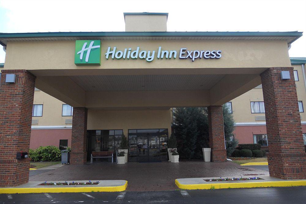 Holiday Inn Express & Suites Birmingham South - Pelham, An Ihg Hotel Exterior photo